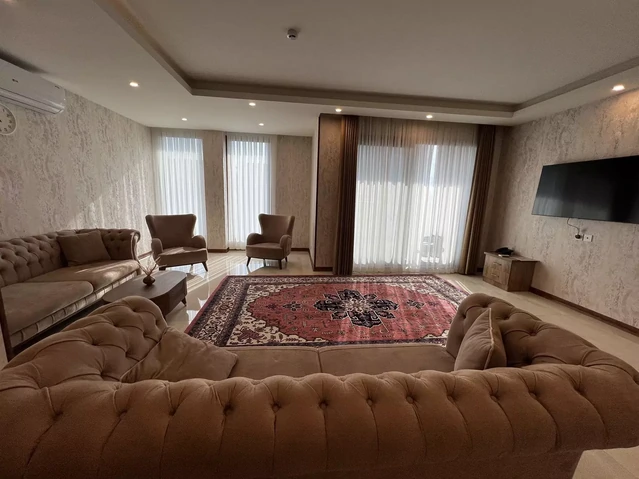 نمای داخلی اتاق ها متل مُلک قدوس سرعین